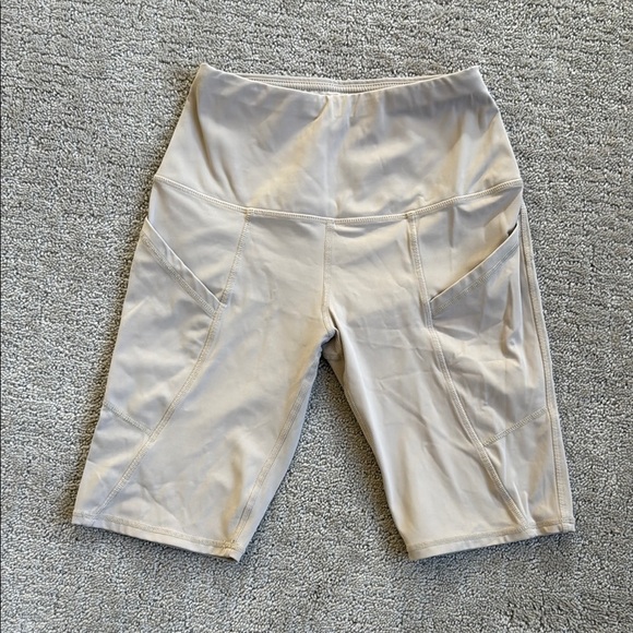 Oalka High-Waisted Biker Shorts - Picture 1 of 4